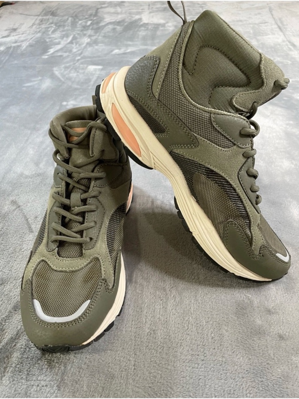 Women’s Fabletic’s Olive Green High-Top Hiking Sneakers - Lightweight Comfort
